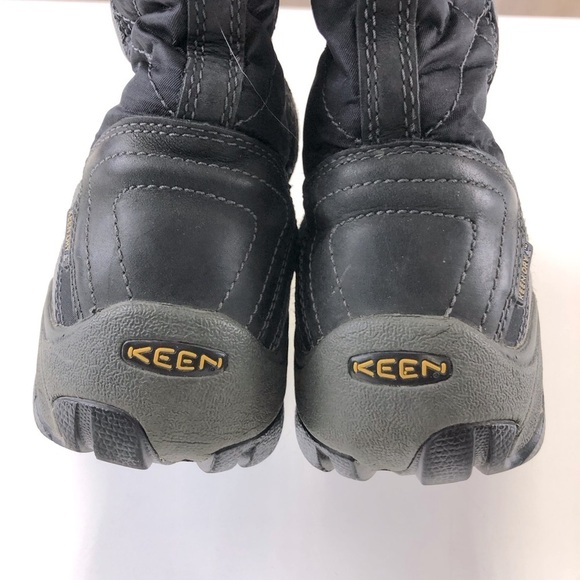 Keen Dry Betty black waterproof insulated snow boot womens side zip Size 7 - Picture 8 of 10